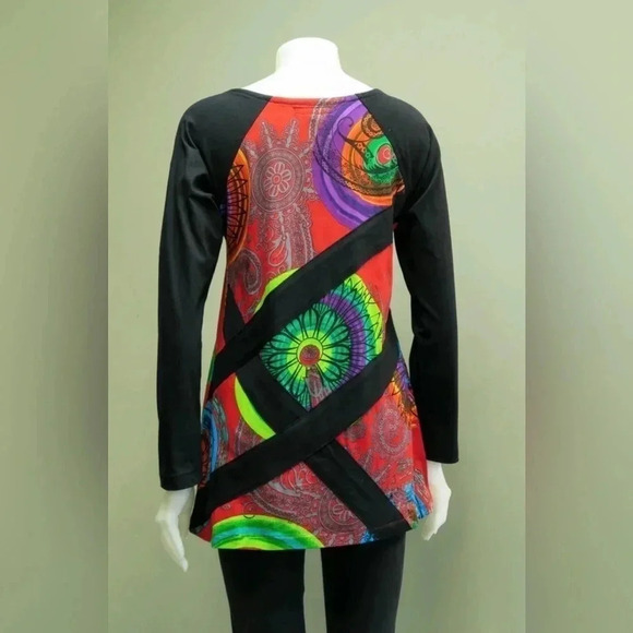 Leopards and Roses Big Circles Tunic - Picture 3 of 5